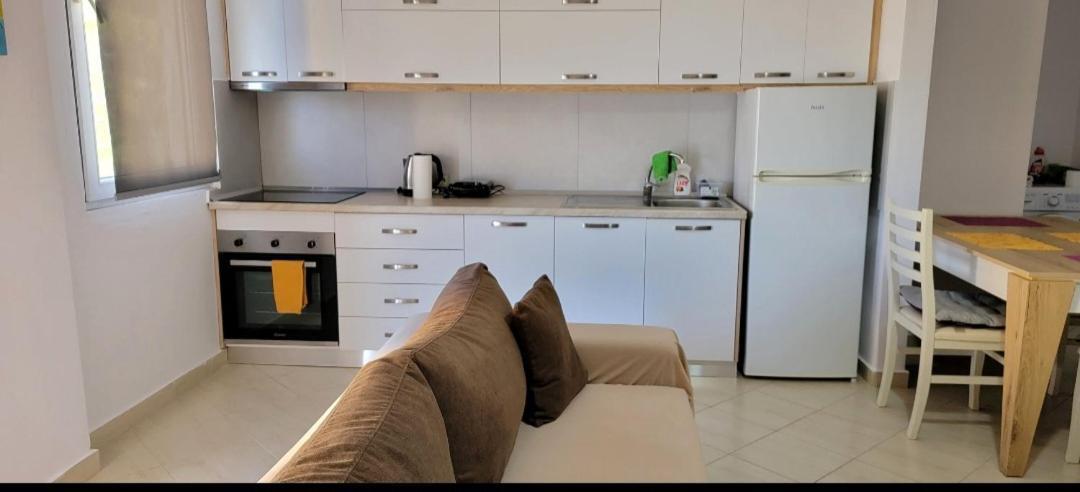 Antea Apartments 1-2 Вльора Екстер'єр фото